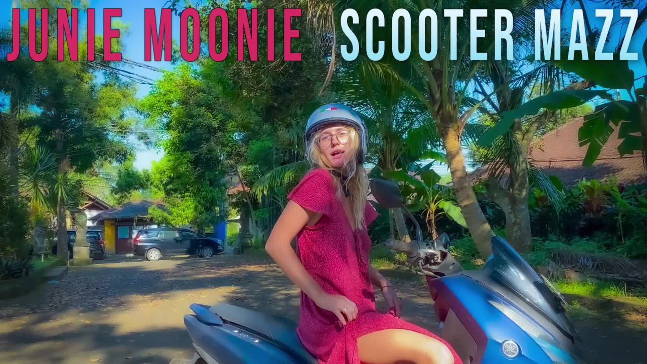 Junie Moonie - Scooter Mazz