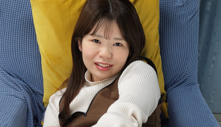 Yuzu Kanzaki 神崎結珠 – YUZU 3